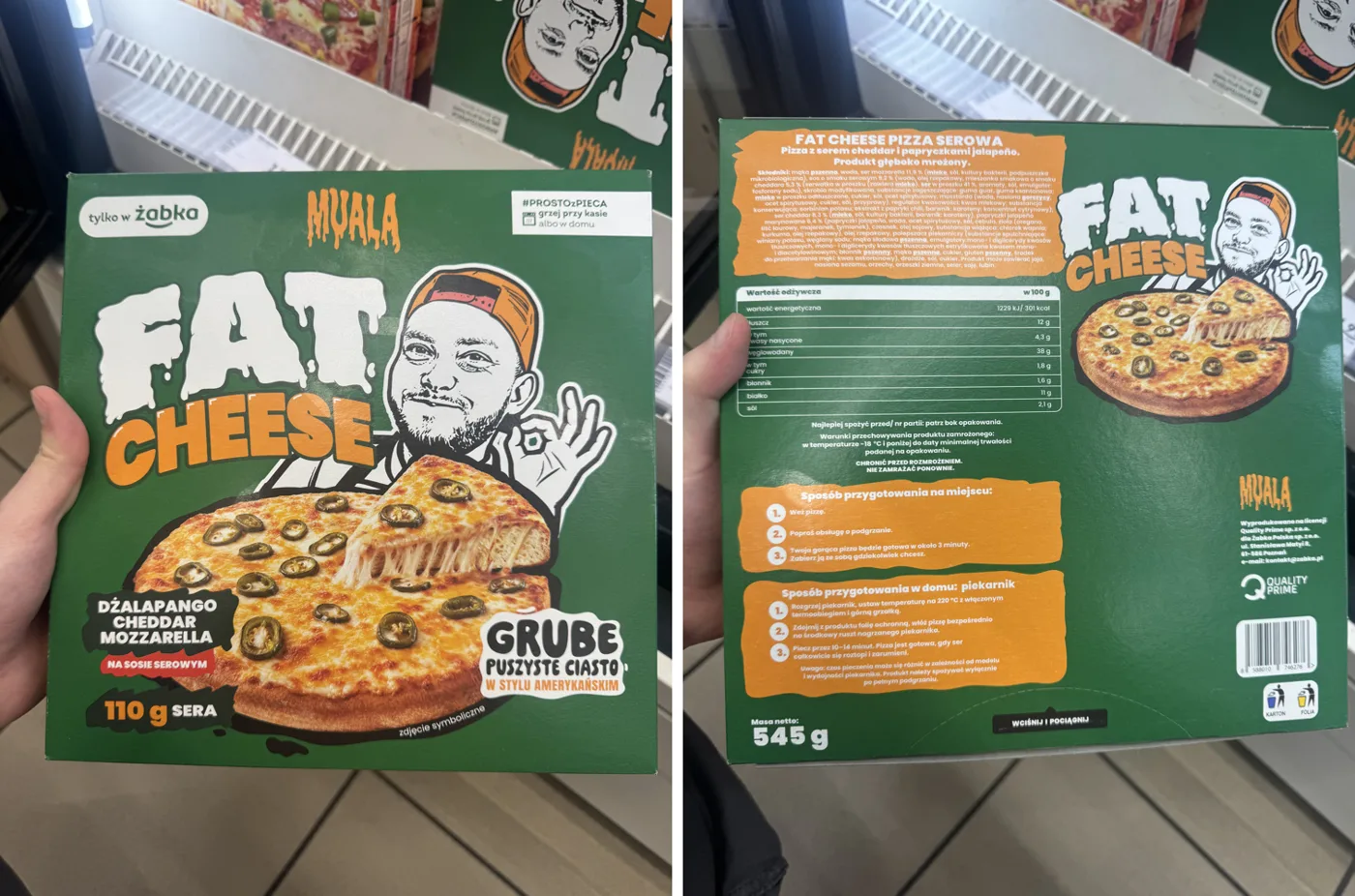 Pudełko pizzy Fat Cheese z rysunkiem Książula, przód i tył z etykietą i wagą 545 g